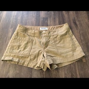 Old Navy Shorts in Khaki